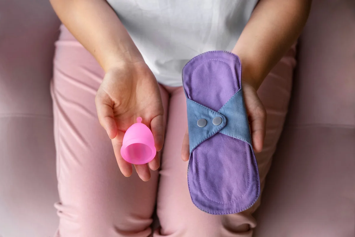 In September: Menstrual Underwear and Cups Reimbursed at 60% for Under 26s in Pharmacies