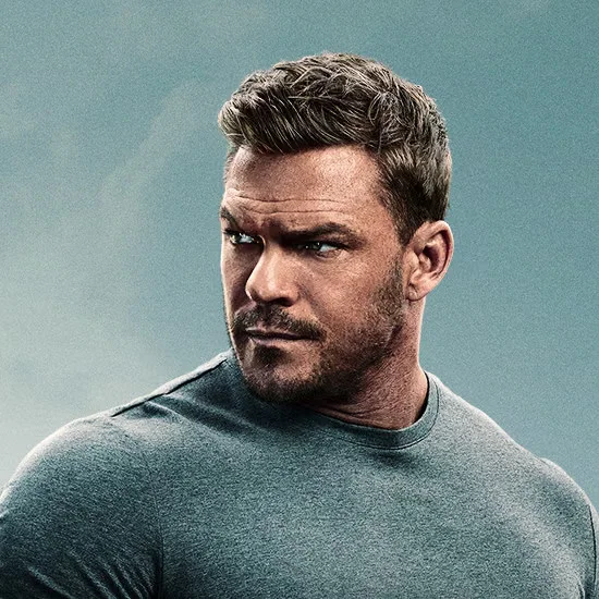 Alan Ritchson Addresses Batman Rumors at Comic-Con
