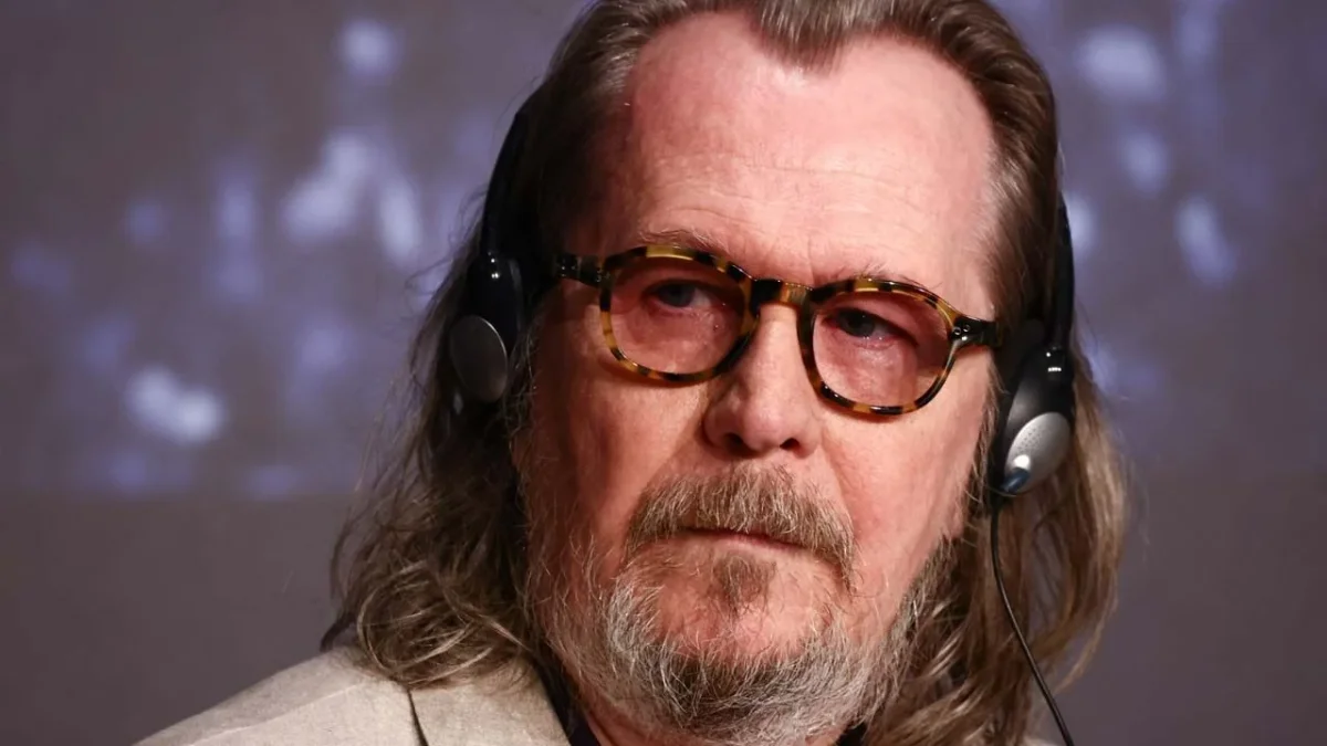 Gary Oldman's Disdain for 'The Fifth Element': A Contrasting Perspective